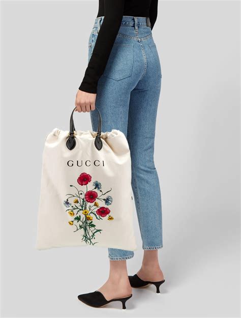 gucci chateau marmont drawstring tote|Gucci Marmont medium tote.